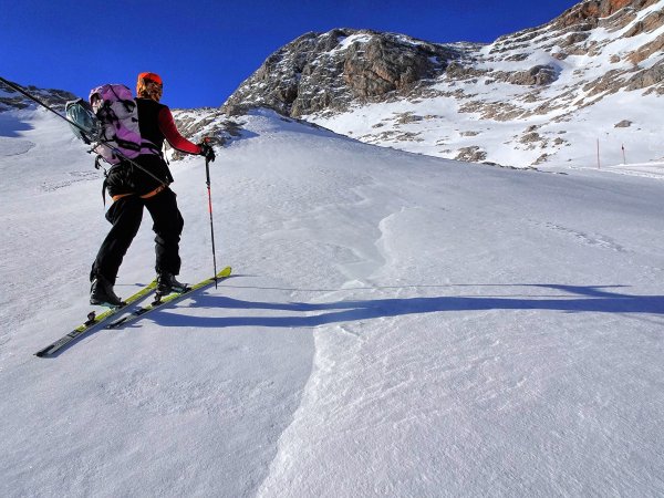 keine Aufstiegsspur sichtbar