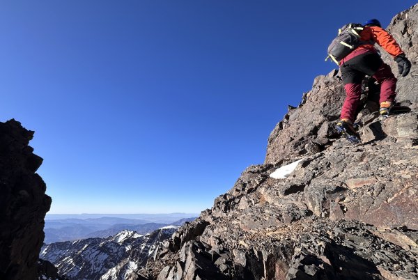 Zum Toubkal Westgipfel