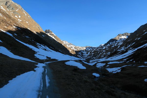 Mit Bike bis zum Schnee im Timmelbachtal