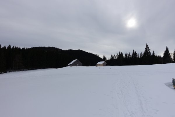 Stegeralm, die Sonne blinzelt noch kurz
