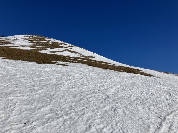 Hang ober der Enzianhütte abgweht