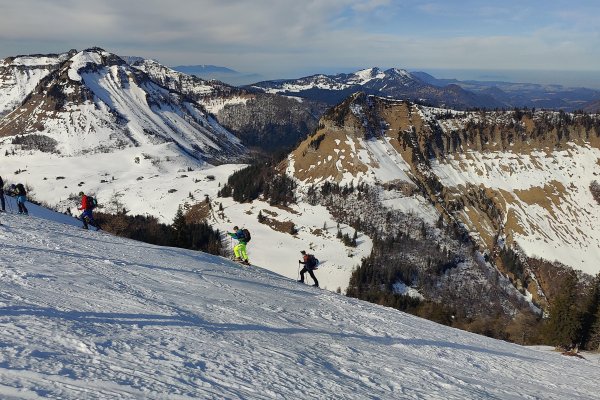 Zinken kurz vor dem Gipfel, im Hintergrund die Genneralm