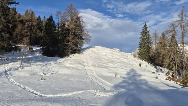 Aufstiegs- und Abfahrtsspur