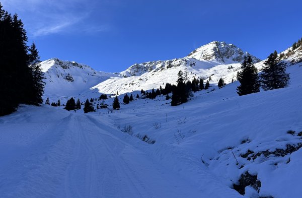 rechts der Geißstein
