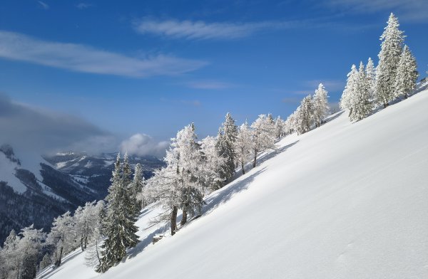 blauer Himmel beim zweiten Anstieg