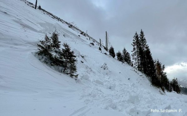 Abgang auf die Fortsstrasse
